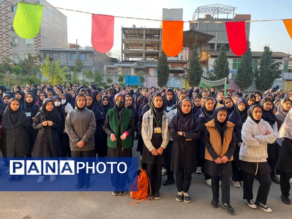 صبحگاه در مدرسه حضرت خدیجه (س) گرگان