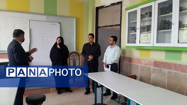 بازدید و نظارت بالینی سرگروه‌های آموزشی استان از مدارس شهرستان صالح‌آباد