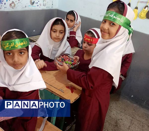 برگزاری آیین سه‌شنبه‌های مهدوی در دبستان شهید ابراهیم تنیده بندرعباس