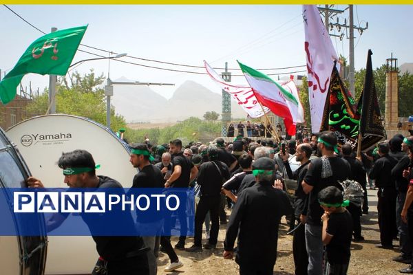 برگزاری مراسم ملی وداع نخل‌های روستاهای علوی و خاوه اردهال