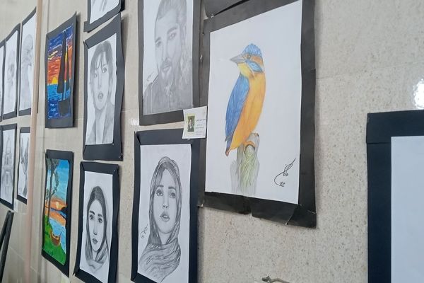 برگزاری نمایشگاه نقاشی با حضور هادی ضیاع‌الدینی و ژیلا احمدی در شهرستان دهگلان