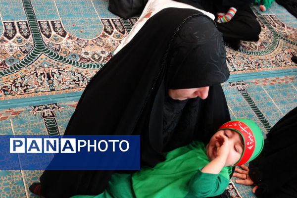 همایش شیرخوارگان حسینی، لاله‌های سرخ در آغوش مادران
