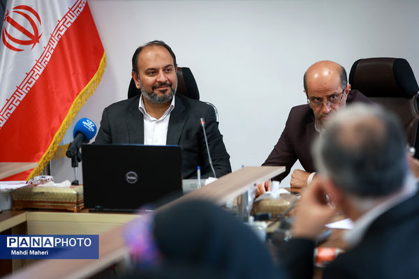 وبینار هم‌افزایی و همکاری در اجرای مطلوب غربالگری دانش‌آموزان متوسطه