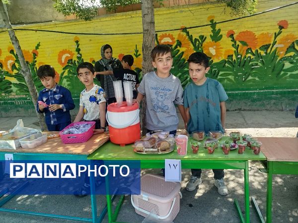 برگزاری بازارچه درون مدرسه‌ای در دبستان مبین شیروان