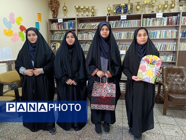 وقتی نسل امروز پای عهد انقلاب می‌ایستد