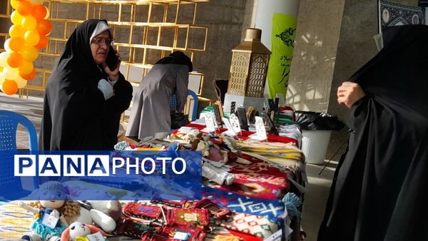 بازارچه اشتغال زایی بانوان در مشهد