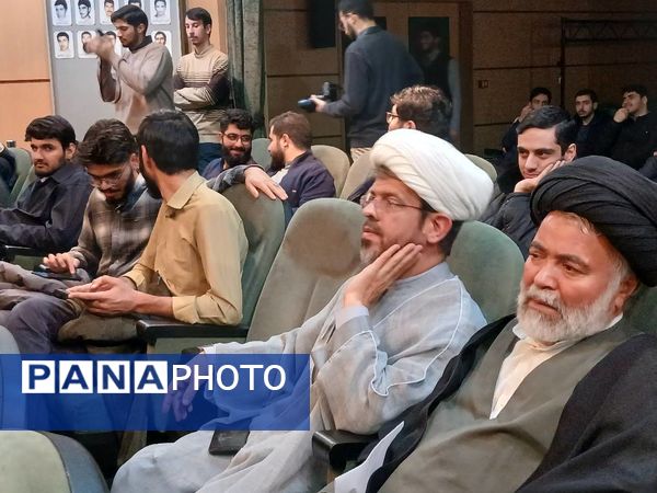 دانشگاه امام صادق(ع) میزبان شهردار تهران در آیین روز دانشجو