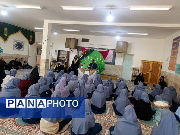 اجلاسیه نماز در آموزشگاه متوسطه اول دخترانه 15خرداد سرخس