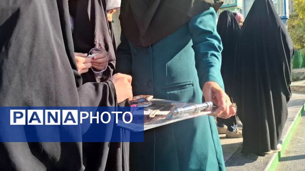 جشن روز پرستار و ولادت حضرت زینب(س) در دبستان نیایش 2