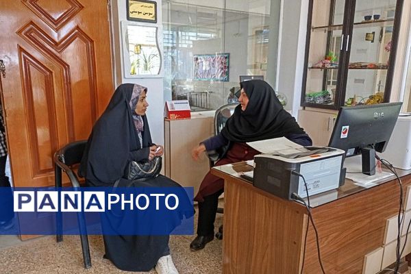 ارائه بیلان ترم اول و عملکرد تحصیلی دانش‌آموزان دبیرستان شهید مجید دهنوی نیشابور