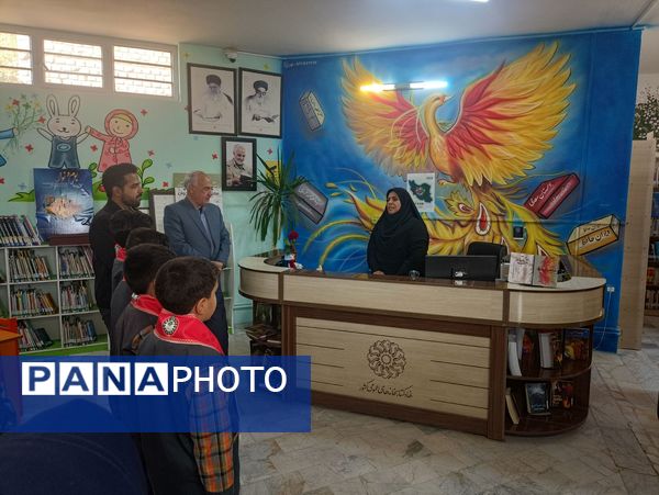 بازدید عوامل اجرایی دبستان شهید پسندیده از کتابخانه فدک فدافن