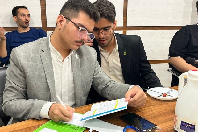 نبض آینده می تپد