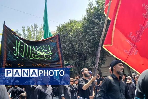 عاشورا روایت بیداری