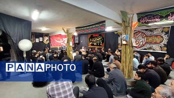 عزاداری دهه دوم محرم در کتاب‌پردازان با سخنرانی جلیل معماریانی