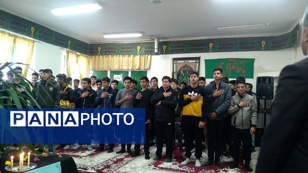 مراسم وداع با شهید گمنام در هنرستان کشاورزی شهید مطهری در شهرستان خلیل‌آباد