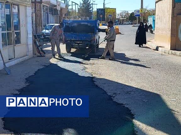 فدافن در مسیر آبادانی