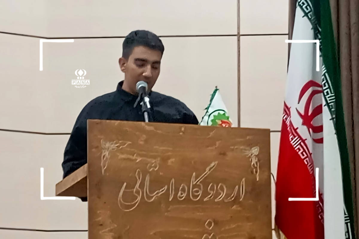 فرماندهان بسیج دانشآموزی باید سواد رسانهای را در مدارس تقویت کنند