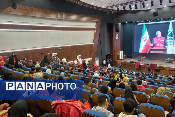 گردهمایی بزرگ داوطلبان آتش‌نشانی 