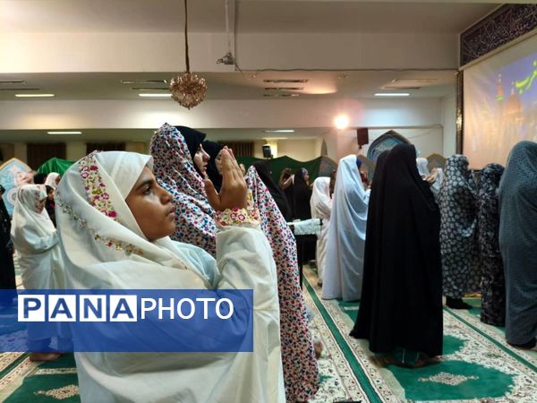 لحظات ناب اعتکاف دانش‌آموزی دختران در جاسک