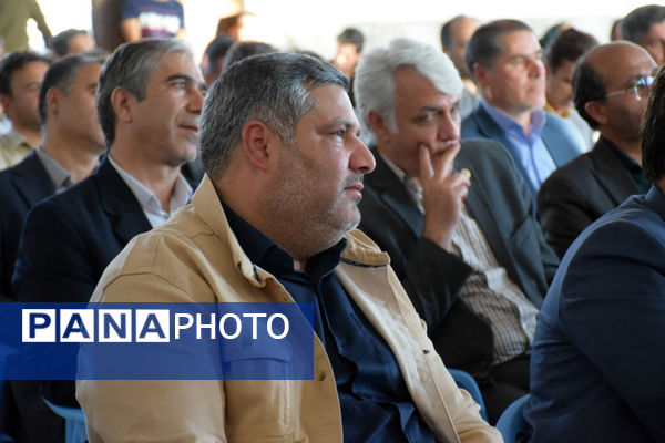 نشست مشترک مسئولان تربت‌حیدریه با شهروندان شهرک ولیعصر