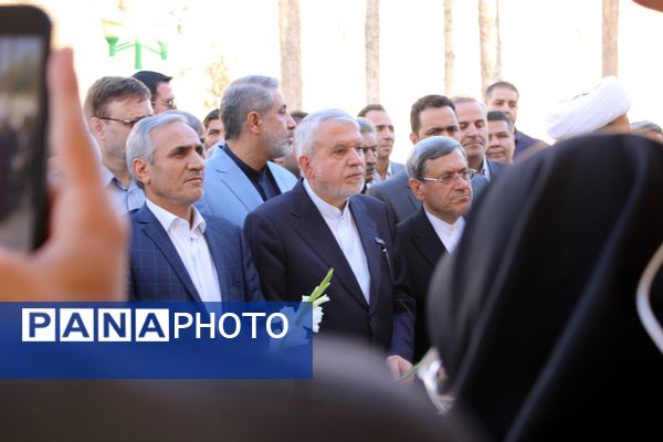 آغاز سفر وزیر میراثفرهنگی کشور به رباطکریم از امامزاده عمادالدین(ع)