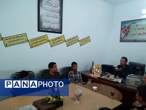 جلسه فرمانده واحد های بسیج دانش‌آموزی در شهرستان خلیل‌آباد