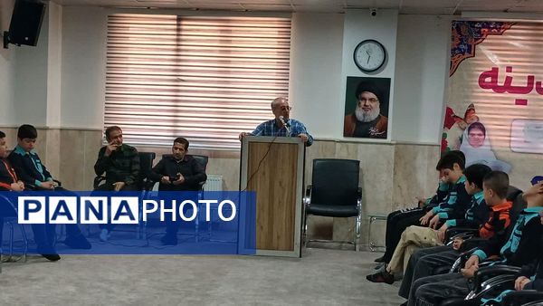 تقدیر از دانش‌آموزان دبستان سعادت بابت حضور فعال در نماز جمعه محمدشهر کرج