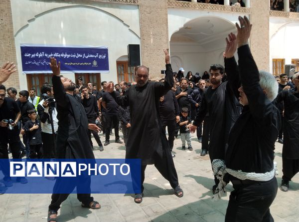 عزاداری هیات بیرجند در حسینیه امام رضا (ع) 