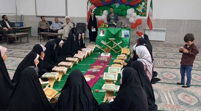 پایان معنوی تابستان با اختتامیه کلاس‌های حفظ قرآن در زارچ