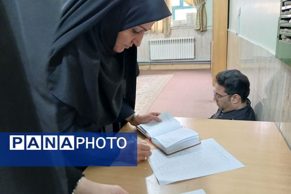 برگزاری جلسه توجیهی هیات‌های دانش‌آموزی دختران آموزش و پرورش ناحیه۶ مشهد