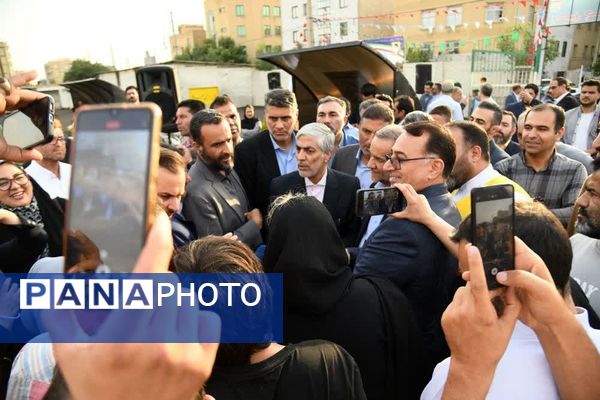 آیین افتتاح 2 پروژه ورزشی با حضور وزیر ورزش و جوانان در شهرستان فردیس