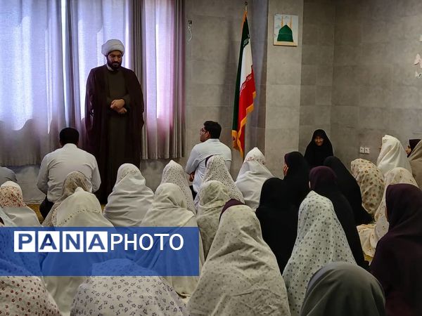 نماز جماعت به امامت امام جمعه‌‌‌ی موقت میناب