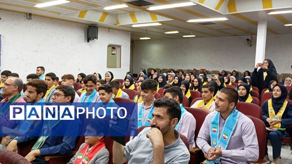 جشن تولد بیست‌وشش سالگی سازمان دانش‌آموزی در شهر یاقوت‌های سرخ(ساوه)