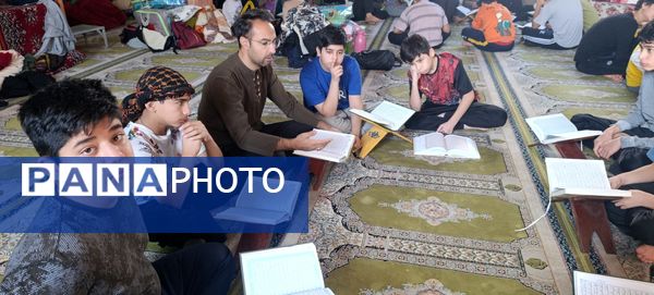 جلوه‌هایی از اعتکاف پسران آشخانه 