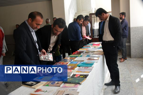 گرامیداشت روز معلم با حضور معاون وزیر در لردگان