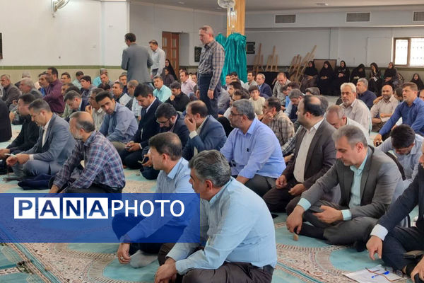مراسم اربعین شهدای خدمت در اداره‌کل آموزش و پرورش استان فارس
