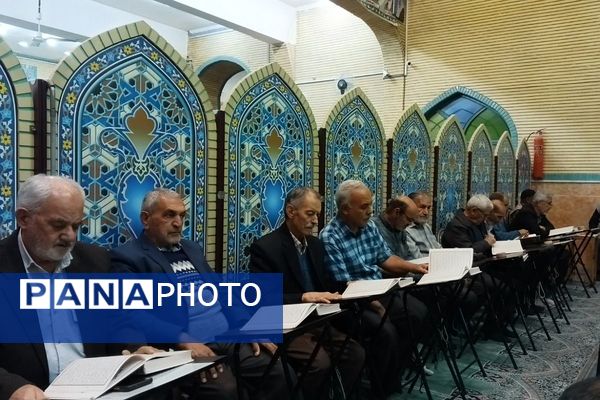 عطر ندبه در مسجد کاووسیه صاحب‌الزمان؛ زمزمه‌هایی که دل‌ها را روشن کرد