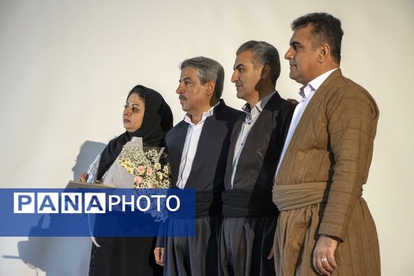 مراسم بزرگداشت روز معلم در جوانرود