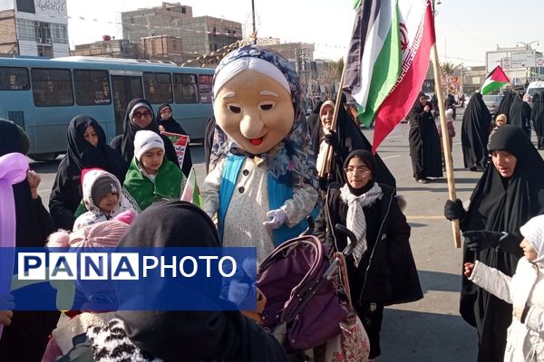 تجمع مردم غیور، انقلابی و ولایتمدار اسلامشهر در جشن ۴۶ سالگی انقلاب اسلامی