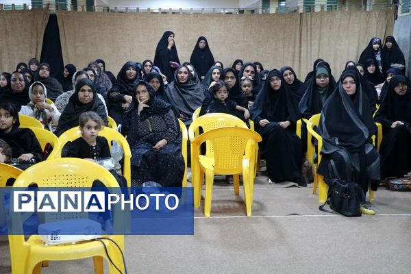 آیین تجلیل از ۱۵۰ خادم موکب شهدای گمنام بندرخمیر