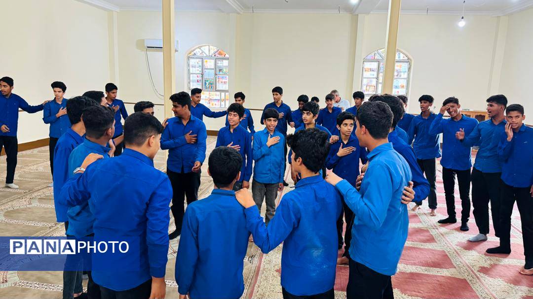 مراسم ایام فاطمیه در دبیرستان پسرانه امیرکبیر منطقه سندرک