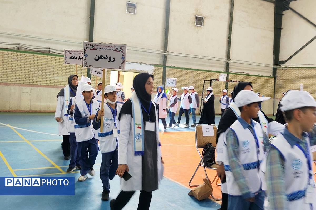 آغاز اردوی سفیران سلامت برای ساختن آیندهای سالم
