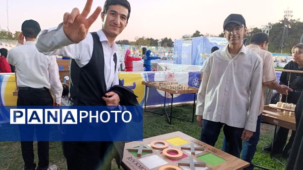 فعالیت گروه ورزشی راک موو در جشنواره خانواده ورزش