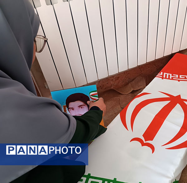 دبیرستان رضوانه شاهبیکی سربیشه آماده استقبال از دانش‌آموزان