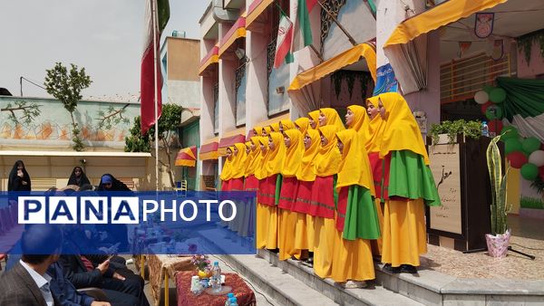 گرامیداشت روز معلم در مدرسه شاهد شهید سلطانی ناحیه ۱کرج 