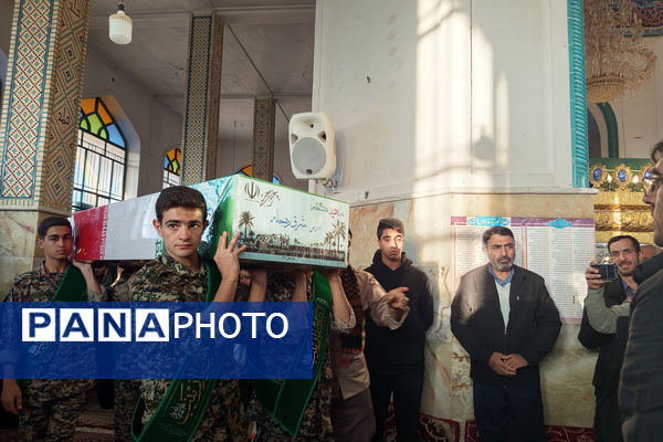 وداع مردم شهر بهمن با شهید گمنام