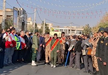 تشییع پیکر مطهر شهید گمنام در شهرستان گرمسار 