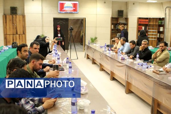 نشست خبری رئیس هیات امنا و مدیر روابط عمومی آستان حضرت سلطانعلی(ع) و اصحاب رسانه