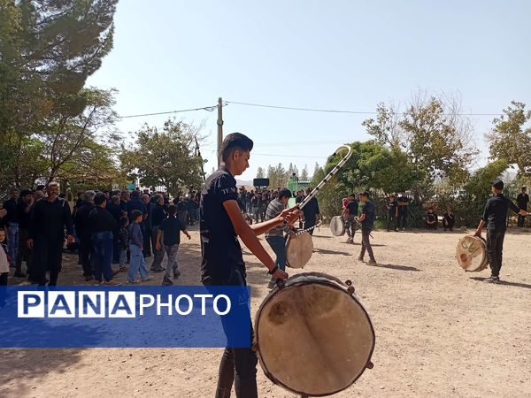 پیاده روی جاماندگان اربعین از روستای نقاب تا امامزاده سید حسن روستای میر آباد