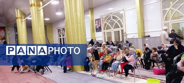 اکران انیمیشن یوز ایرانی رادر حسینیه روستای کاریزک